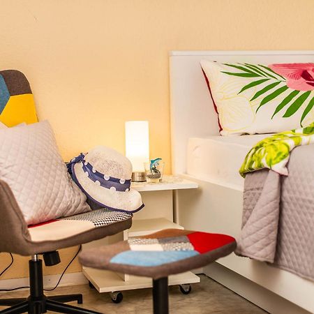 Haus Delphin Apartment Пореч Екстериор снимка