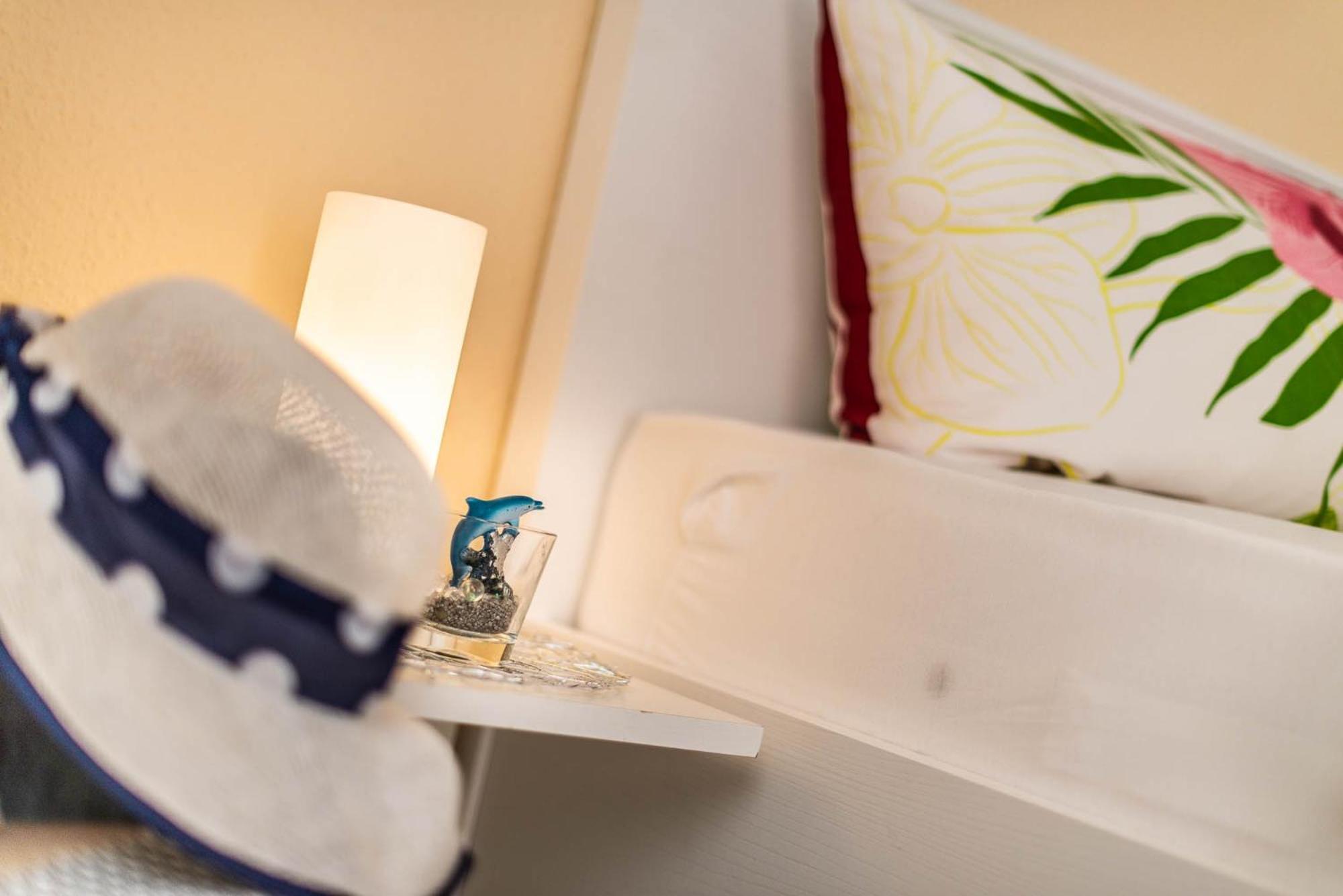 Haus Delphin Apartment Пореч Екстериор снимка